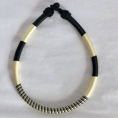 I Yarn necklace (single strand) - blackprint.com